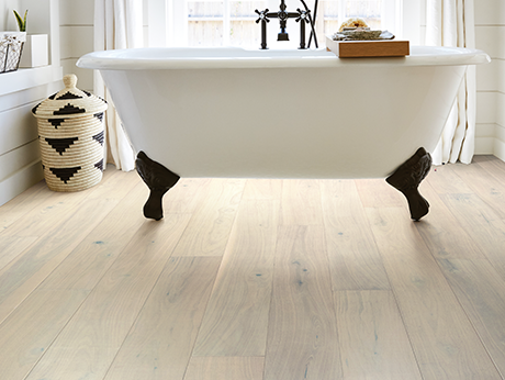 Bathtub on Waterproof LVP from A Touch Of Magic Flooring in Emerald Isle, NC