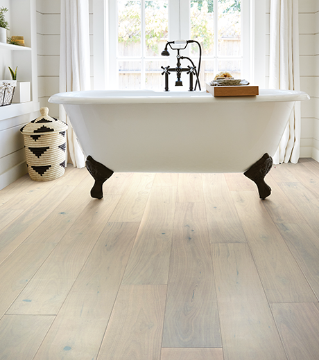 Bathtub on Waterproof LVP from A Touch Of Magic Flooring in Emerald Isle, NC